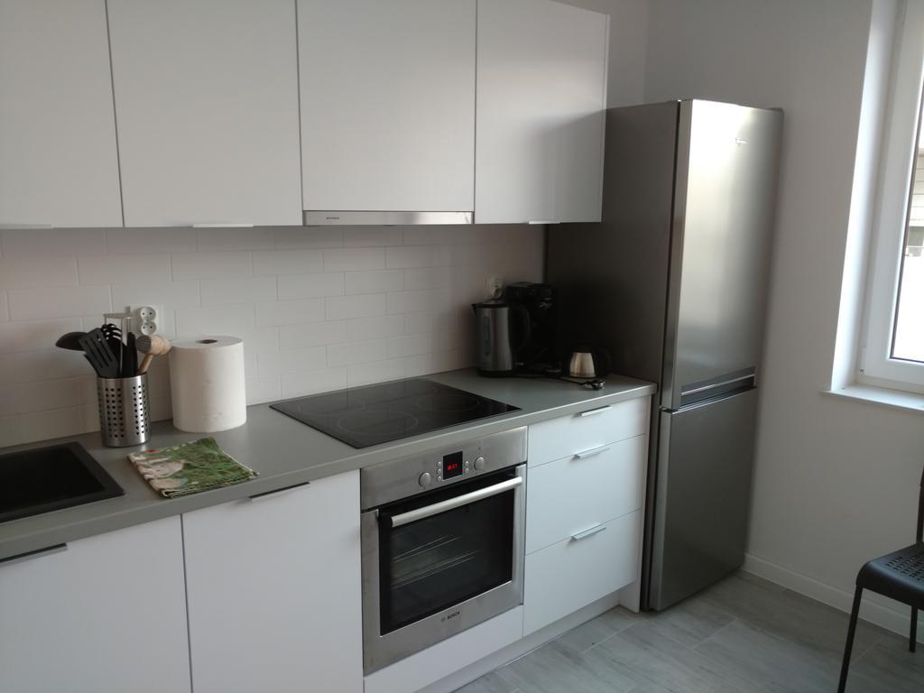 Apartment Pixel White *
