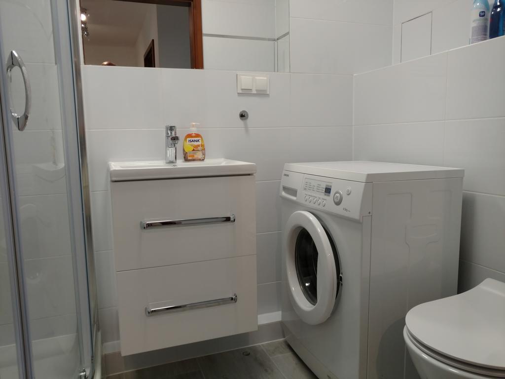 Pixel White Apartment *