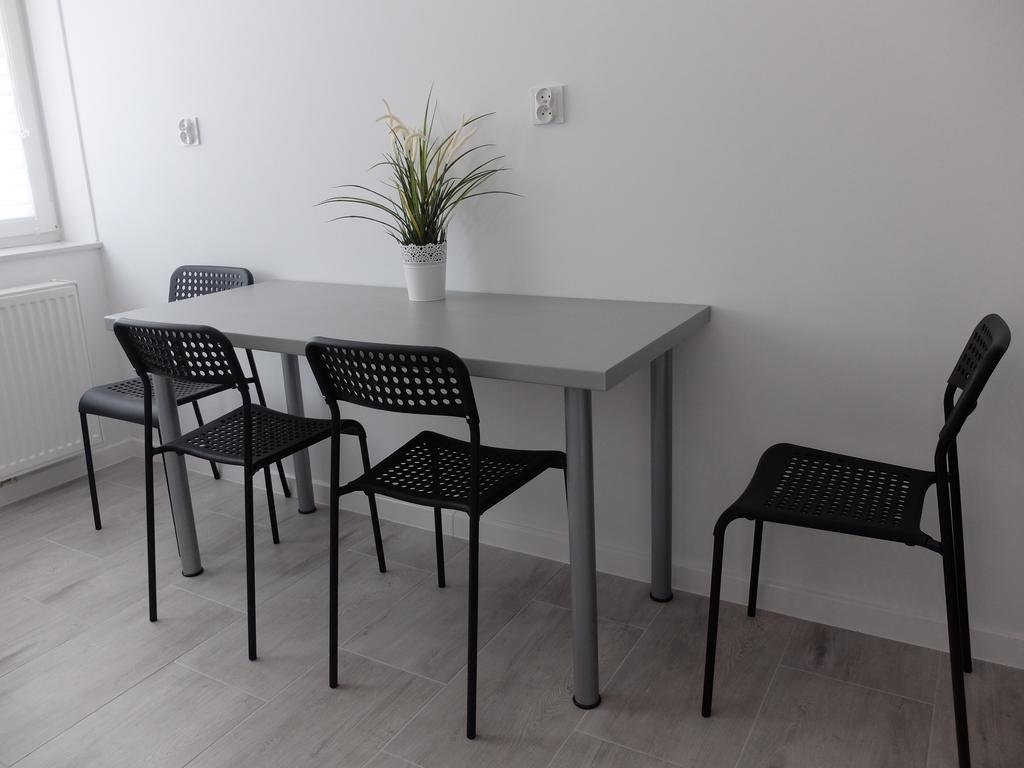 Apartment Pixel White