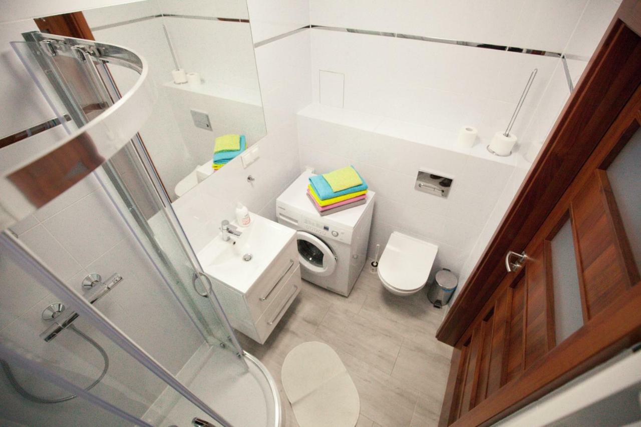 Pixel White Apartment Breslau
