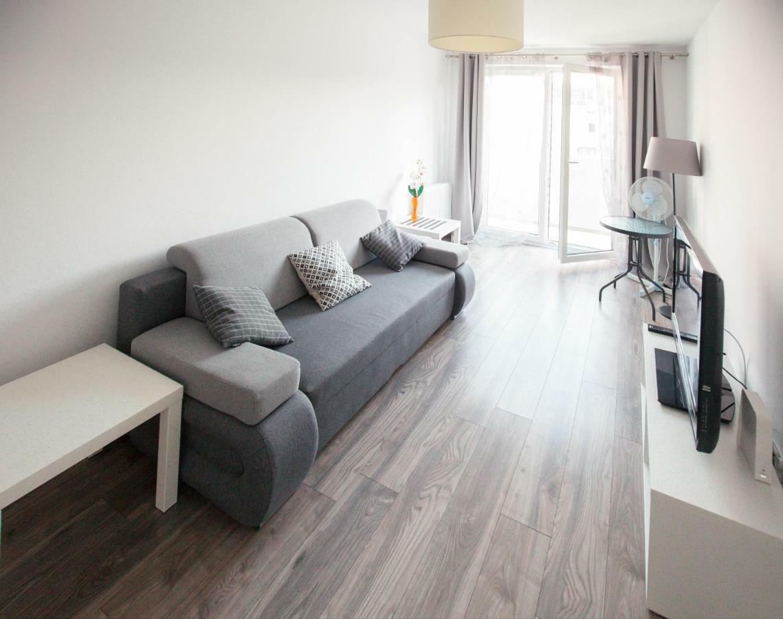 Apartment Pixel White